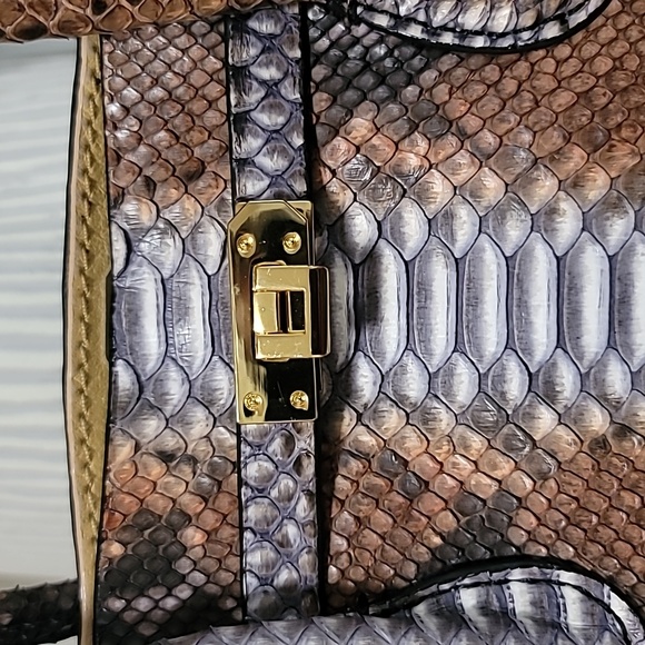 ♥️♥️♥️♥️♥️♥️💯 D'carlo GENUINE PHYTON STUNNING BAG BY D'Carlo 💯 HANDMADE !!! - Picture 10 of 12